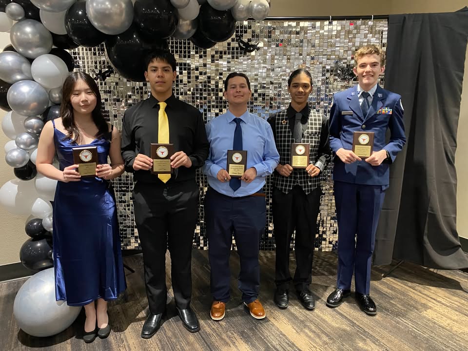 Dobie High’s swimming and diving team celebrated a fantastic season at their annual banquet, honoring their remarkable achievements.
