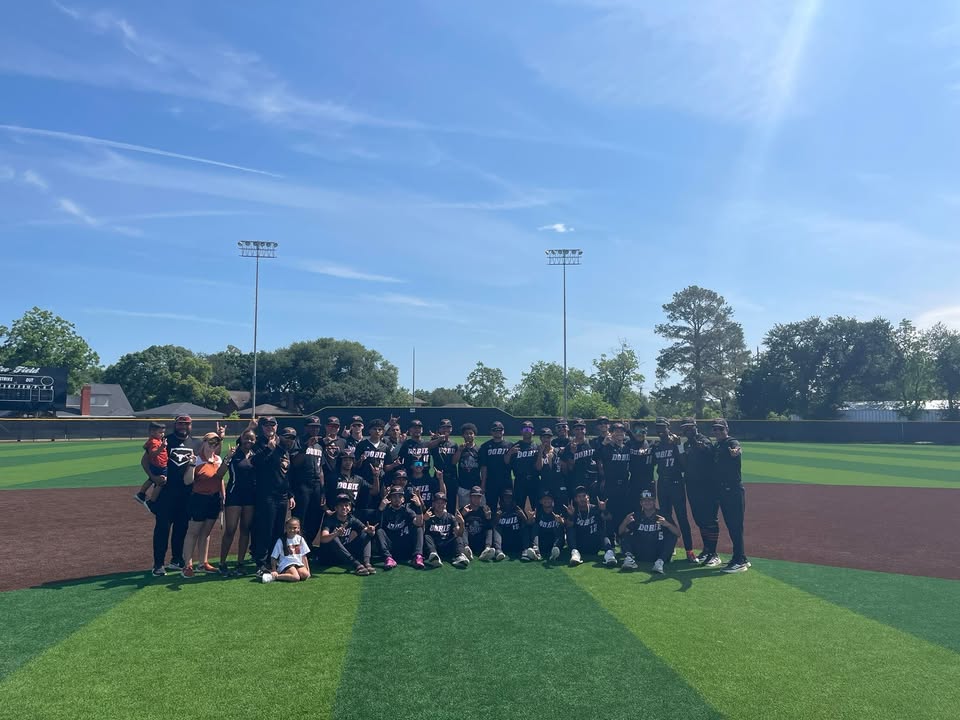 Dobie baseball charged through Round 1 of the playoffs, defeating Ridge Point in just two electrifying games.