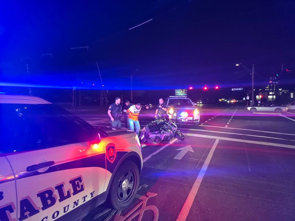 Precinct 8 Deputy K. Peters electrified a daring motorcycle 🤡.