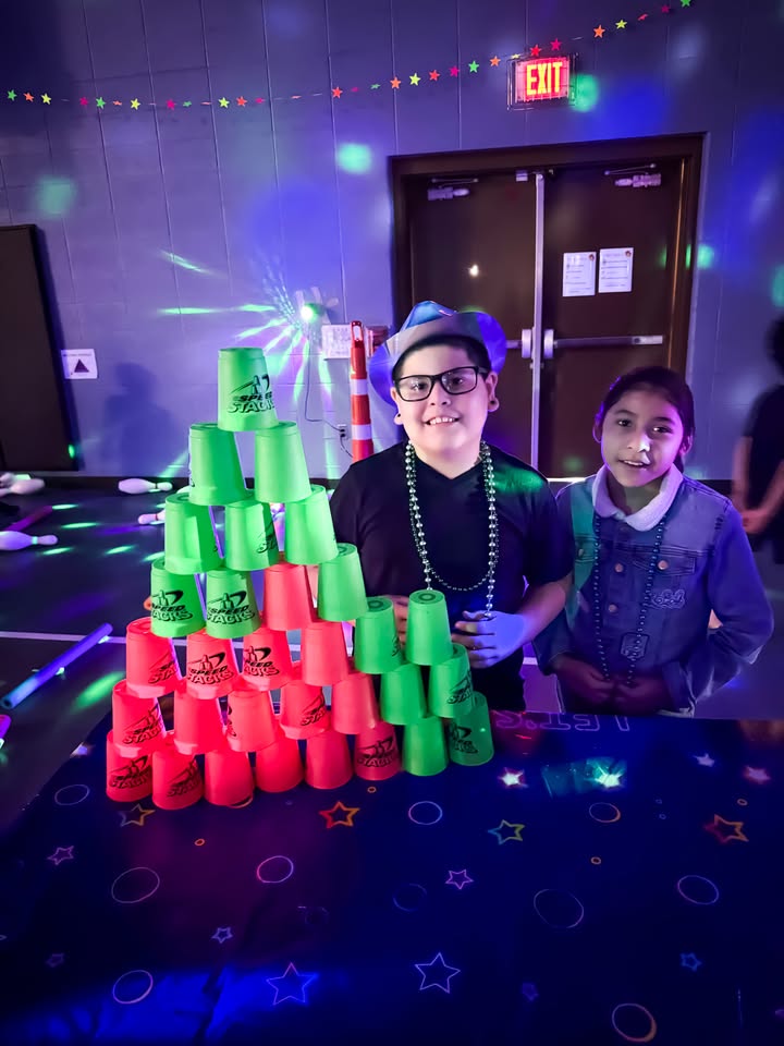 LF Smith Elementary really knows how to celebrate with PPD at their End-of-Year Attendance Glow Dance Party. LF Smith Elementary really knows how to celebrate with PPD at their End-of-Year Attendance Glow Dance Party.