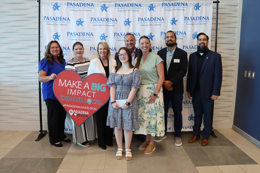Congratulations to Natalie and Ismael, two talented scholarship recipients of the Industrial Appreciation Golf Tournament. Congratulations to Natalie and Ismael, two talented scholarship recipients of the Industrial Appreciation Golf Tournament.