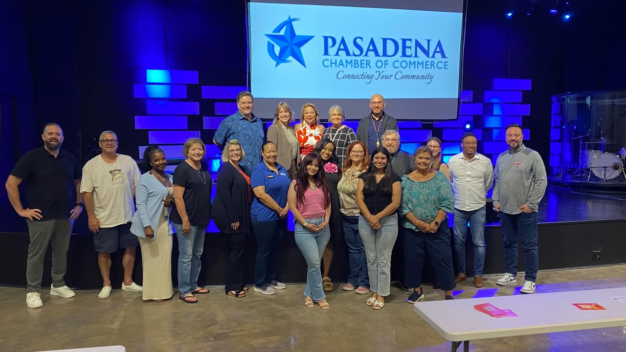 The Chamber’s Non-Profit Network meeting, featuring Mike Rosas, energized them to thrive in the new Ai era.