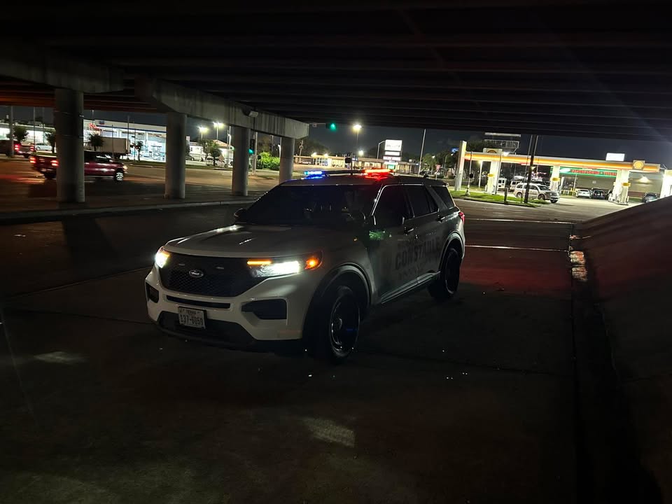 Precinct 2 Deputies are ensuring safety and helping individuals find stable housing. Precinct 2 Deputies are ensuring safety and helping individuals find stable housing.