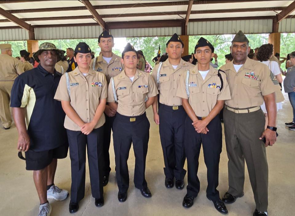 South Houston High’s NJROTC students brought their A-game to the Leadership Academy Camp, showcasing leadership skills and teamwork while making memorable connections!