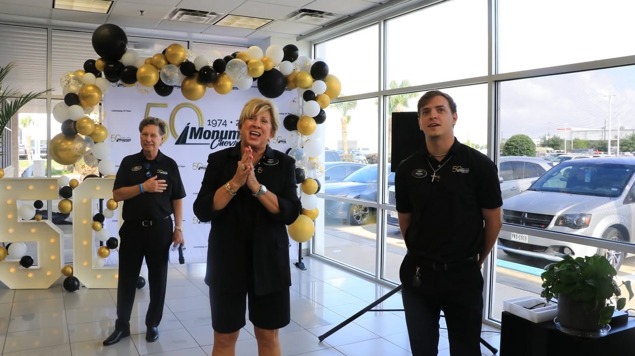 The Chamber and community gathers to celebrate the vibrant life of Molly Smith, a beloved friend and leader. The Chamber and community gathers to celebrate the vibrant life of Molly Smith, a beloved friend and leader.