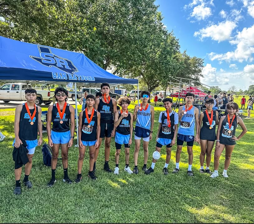 Rayburn’s XC team rocked at the La Porte Bulldog Relays, with ten runners proudly winning medals.