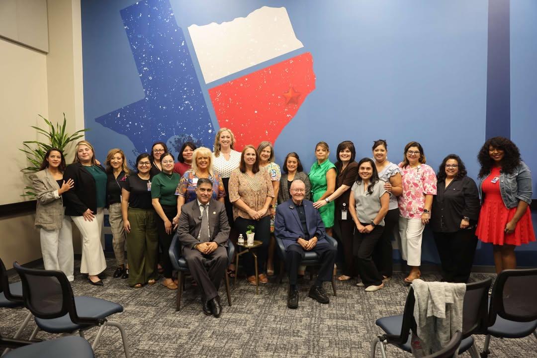 Pasadena ISD staff members were thrilled to meet former astronaut Fred Haise, hearing inspiring tales of teamwork and resilience. Pasadena ISD staff members were thrilled to meet former astronaut Fred Haise, hearing inspiring tales of teamwork and resilience.