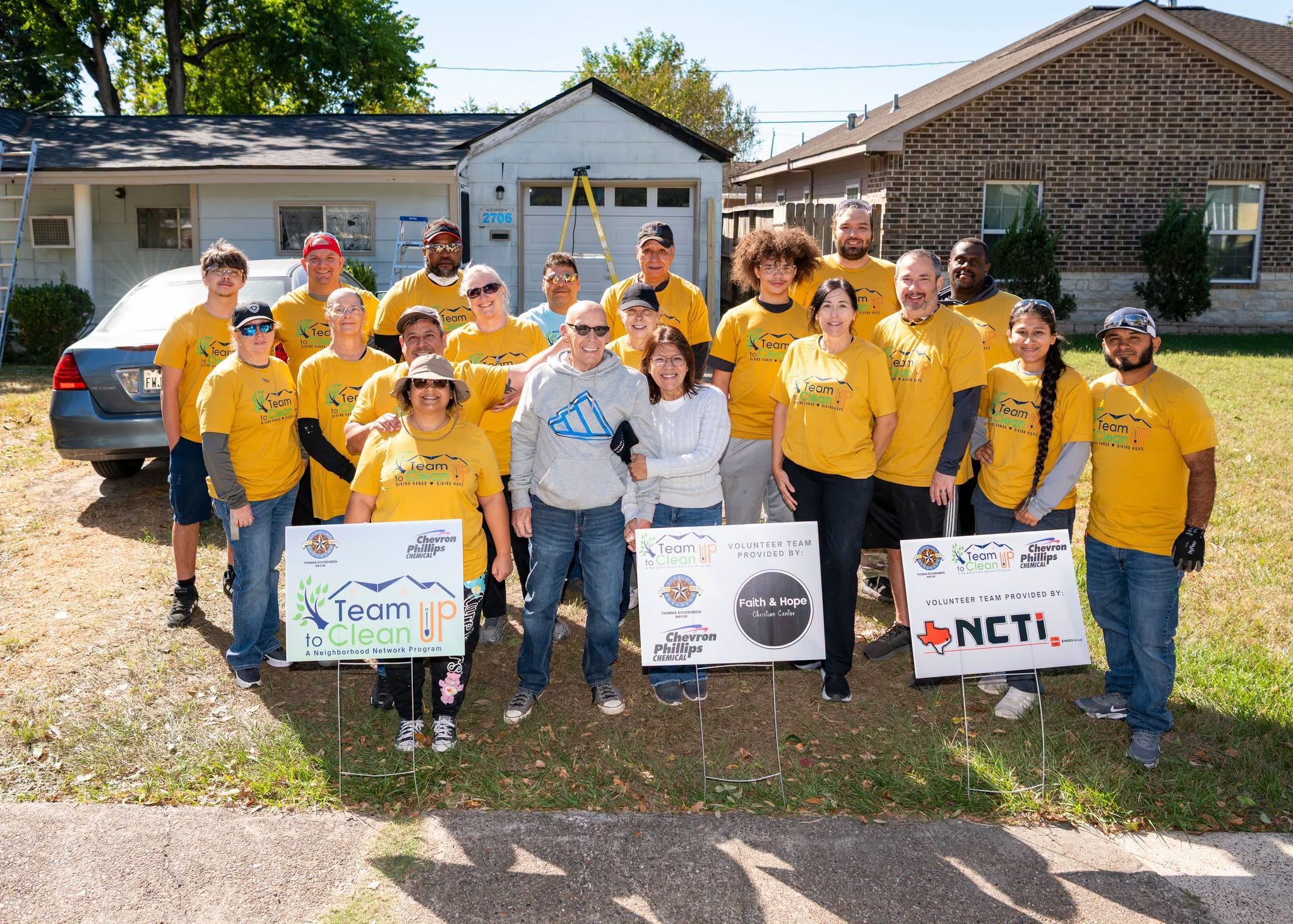 When neighbors unite, Pasadena’s homes shine brighter after a Team Up to Clean Up.